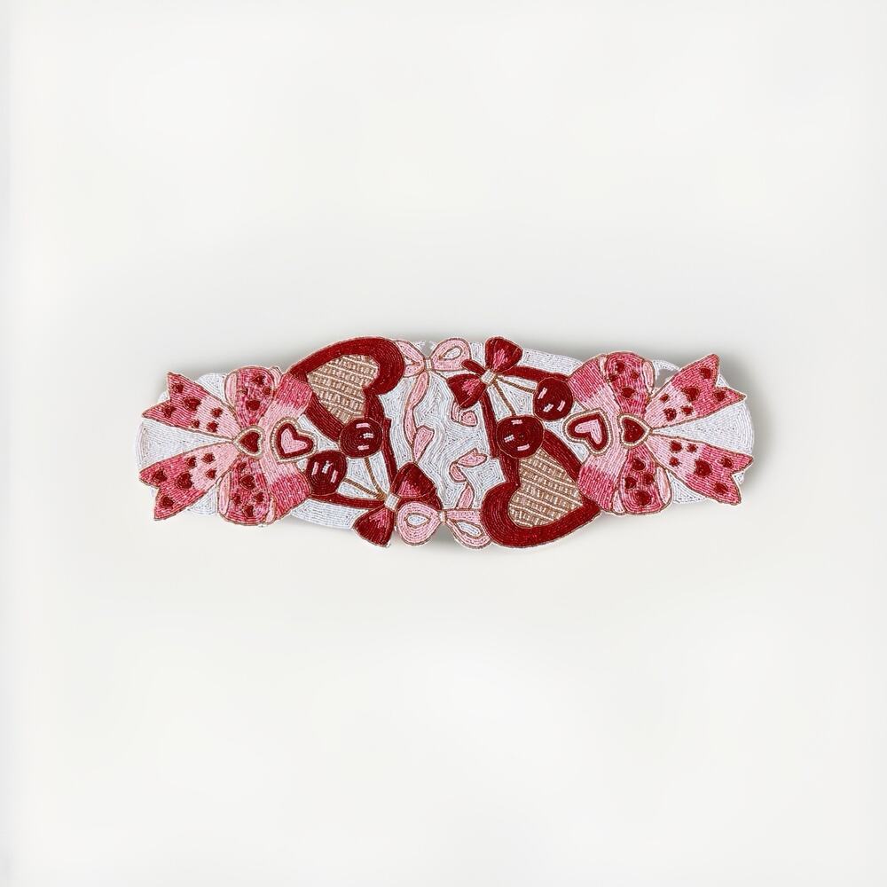 Tahari Home Table Runner Beaded Pearls Valentine Red Hearts Bridal Exquisite NEW